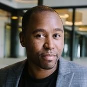About the speak: Michael King
