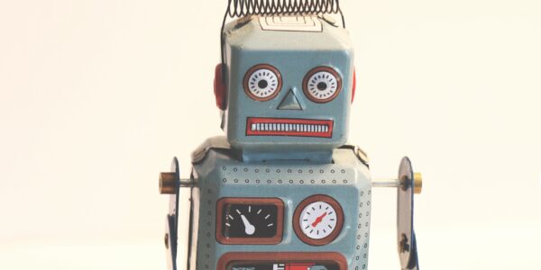 How to Create AI Marketing Personas with 8 Powerful Prompts