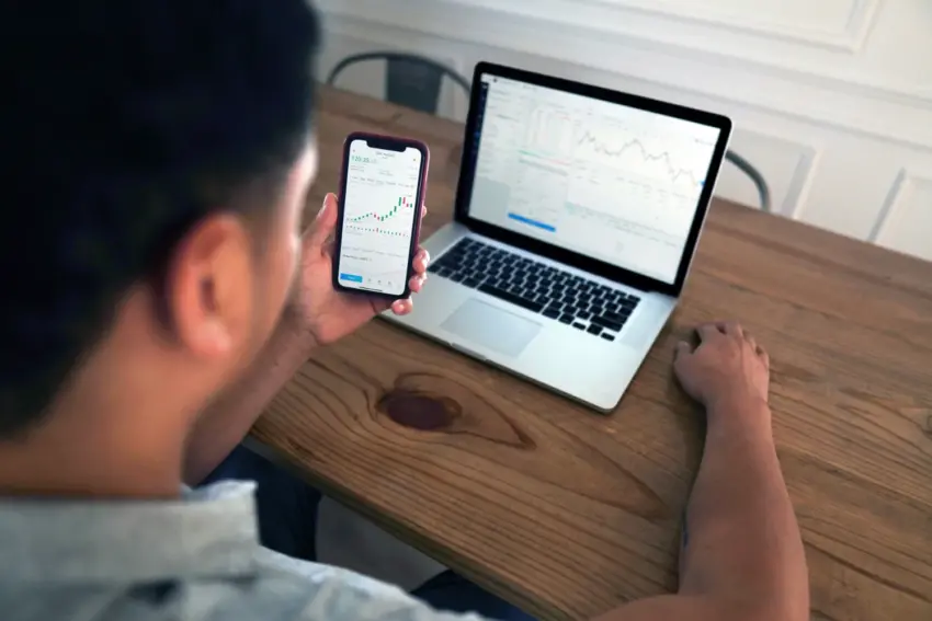 mobile web designer at work